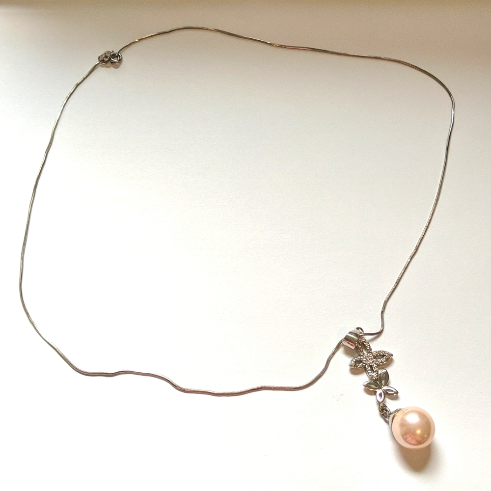 Pearl necklace